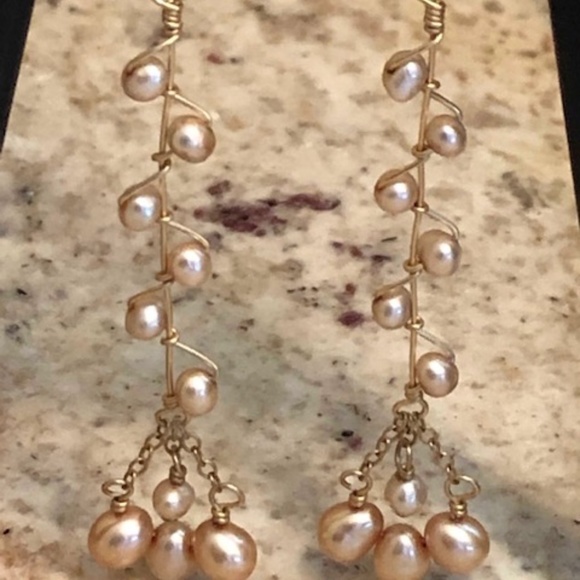 Sophia & Chloe, Gold/Ivory Pearl Dangling Earrings - Picture 4 of 5